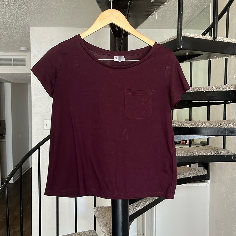 H & M tee